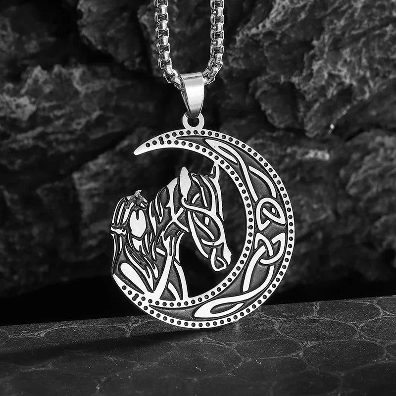Stainless Steel Hollow Horse Head Animal Pendant Necklace Suitable for Male and Female Couples Hip-Hop Trendy Cool Jewelry
