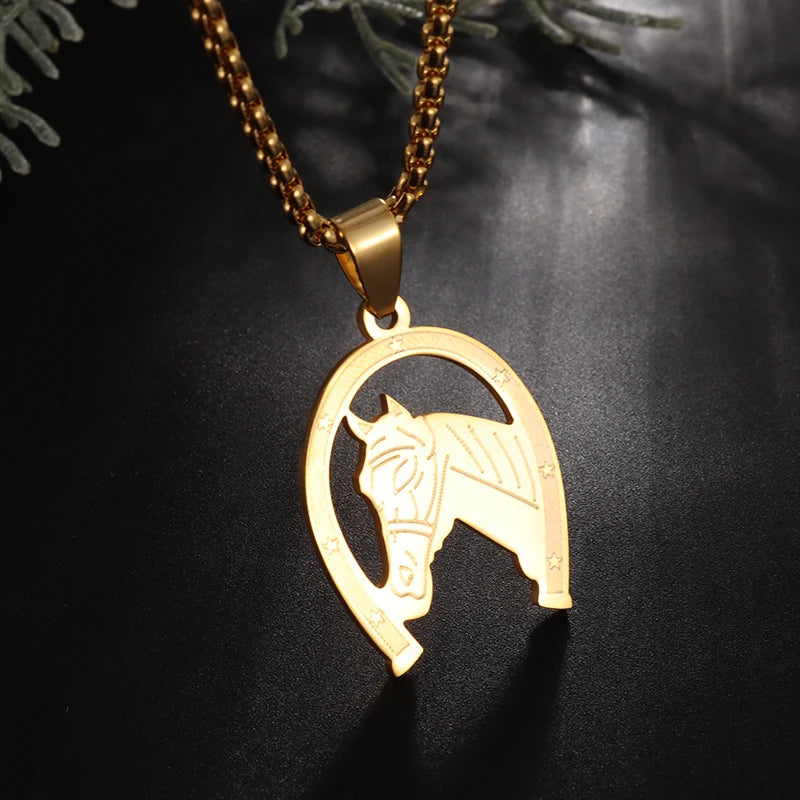 Stainless Steel Hollow Horse Head Animal Pendant Necklace Suitable for Male and Female Couples Hip-Hop Trendy Cool Jewelry
