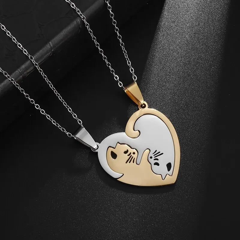 Stainless Steel Hollow Horse Head Animal Pendant Necklace Suitable for Male and Female Couples Hip-Hop Trendy Cool Jewelry