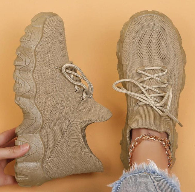 Plus Size Women's Sports Shoes Breathable Fly-knit Socks Shoes